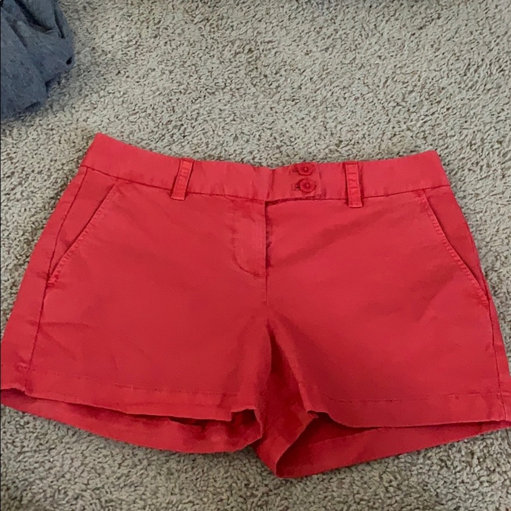Vineyard Vines shorts